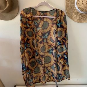 Sheer kimono style outer piece